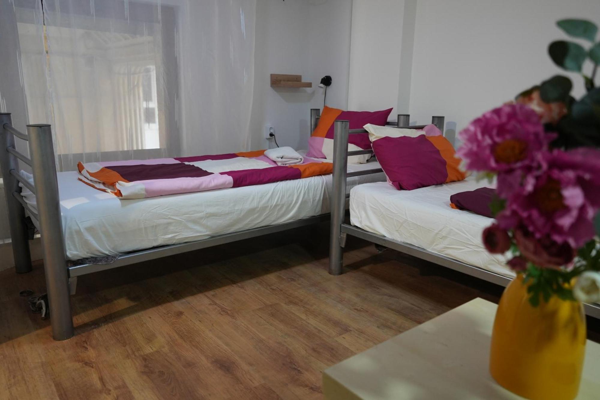 Center Hostel And Guest House Budapeste Exterior foto